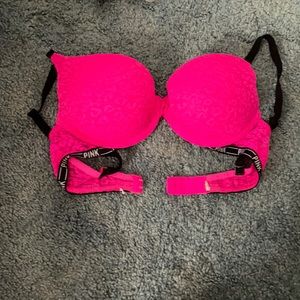 Victoria’s Secret PINK bra